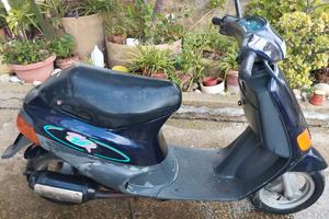 Motorino Zip usato color melanzana