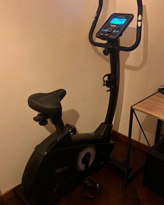 Cyclette TOORX BRX300 con cardio e Bluetooth