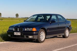 Bmw 318is Sedan NUOVA