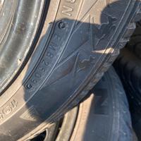 Gomme invernali + cerchioni Lancia y