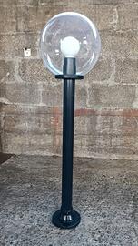 Numero 6 pali per illuminazione giardino