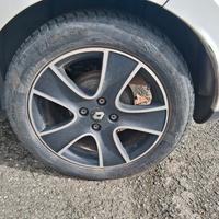 cerchi in lega Renault clio 4 serie