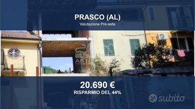 Immobile in asta di 150 m² con box auto a Prasco