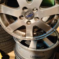 4 cerchi in lega da 16" Volvo