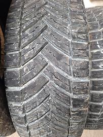 gomme agilità crossclimate m+s 215 70 15 