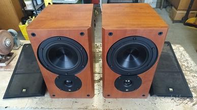 KEF Cresta 10 – diffusore hi-fi woofer potenziato