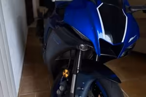 Yamaha R1