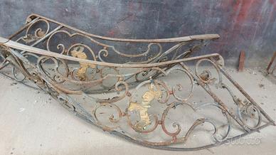 Ringhiere d'epoca per scalinata di lusso