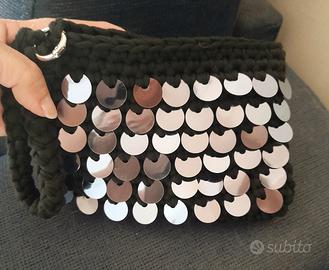 pochette all'uncinetto 