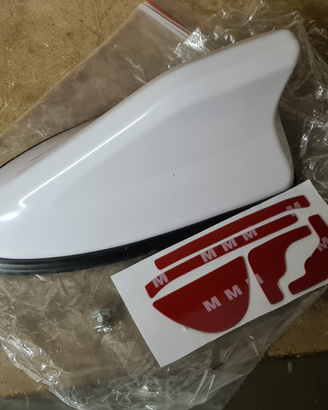 Antenna pinna per auto