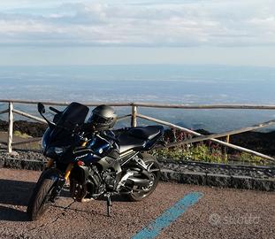 Yamaha Fazer FZ1 (2007) - 32.000 km - 150 CV - Ott