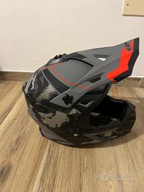 Casco motocross Befast