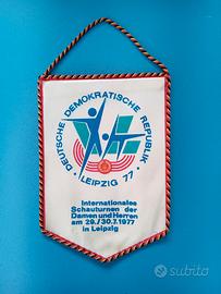 Gagliardetto 1977 Germania Est DDR ginnastica