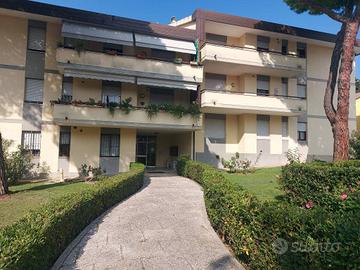 Appartamento di 162 m² con 4 locali e box auto a P