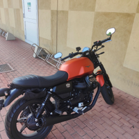 Moto Guzzi v7 stone 850