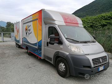 Ducato 180 allestito a gelateria mobile
