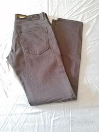 PANTALONE UOMO MODELLO JEANS 5 TASCHE  MARRONE