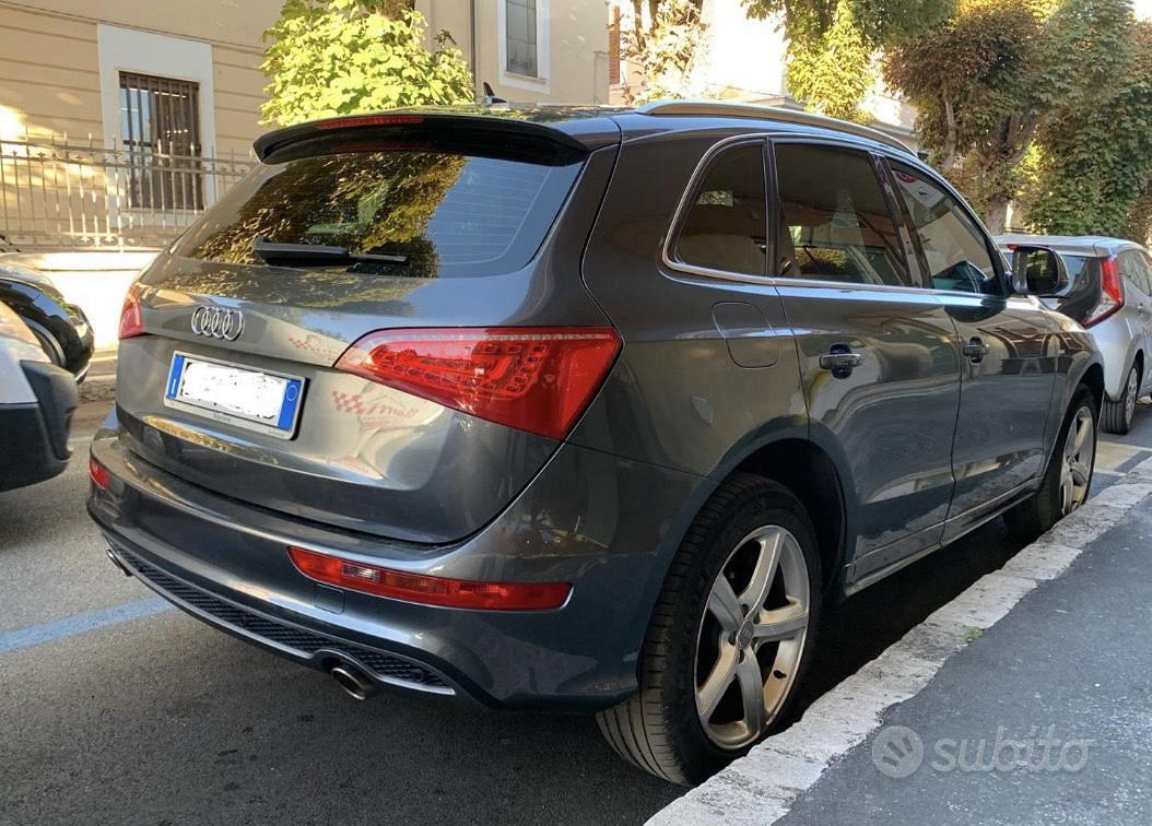 Audi Q5 2010 photo 4