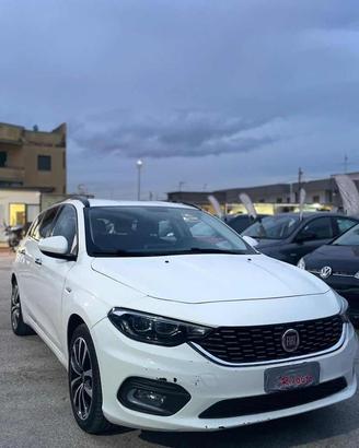 FIAT Tipo 1.6 Mjt S&S SW Lounge