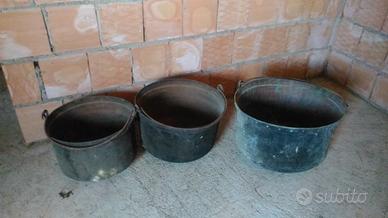 Paioli in rame antico