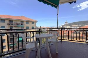 5 LOCALI A SESTRI LEVANTE
