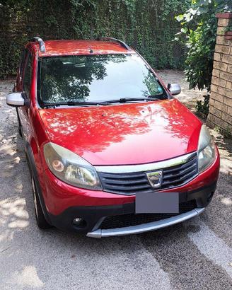 Dacia Sandero Stepway 1.6 Benzina/GPL (2012)