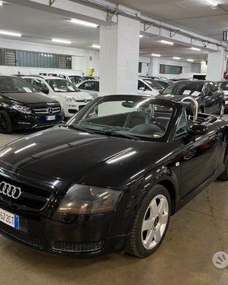 Audi TT roadster 1.8 T 225 cv quattro
