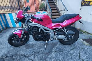 Triumph speed triple 955i 2001 