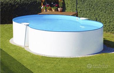 Piscina a forma di 8 