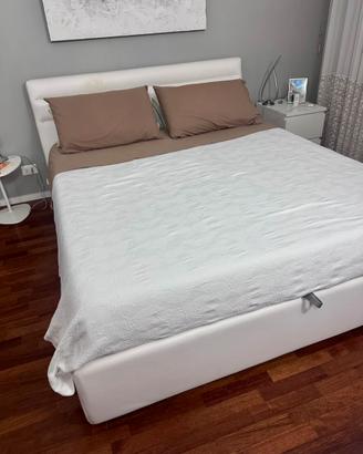 Letto matrimoniale contenitore