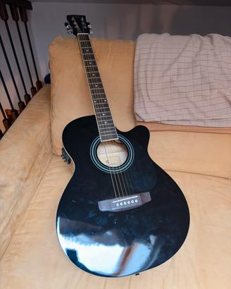 Chitarra Acustica in legno con accordatore