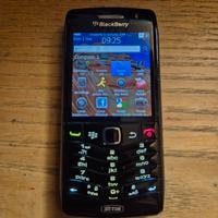 BlackBerry 9105 3G WiFi 