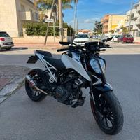 Ktm duke 390 2022