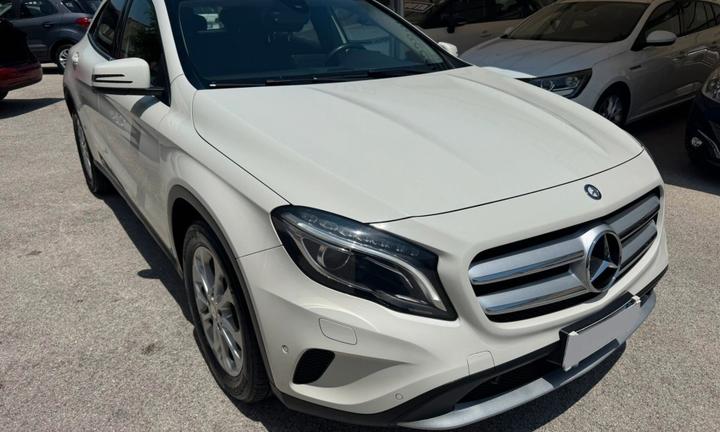 Mercedes-benz GLA 200 d Sport