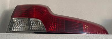 VOLVO V50 FARO POSTERIORE DESTRO