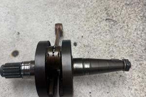 Albero motore rotax 122