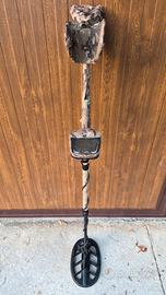 Metal detector Teknetics + Pinpointer + cuffie