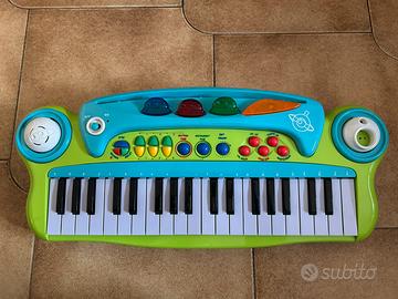 Giochi bambini con suoni pianoforte