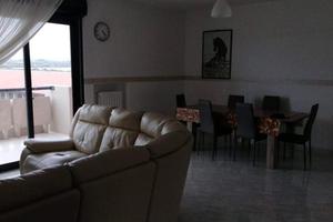 Singola in appartamento ampio e luminoso