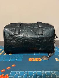 Bauletto vernice petrolio Calvin Klein