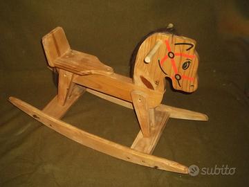 Cavalluccio a dondolo legno anni 60/70 - Estrella