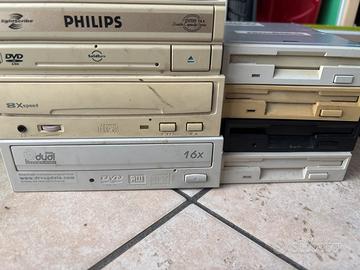 Lotto lettori Floppy e DVD / CD