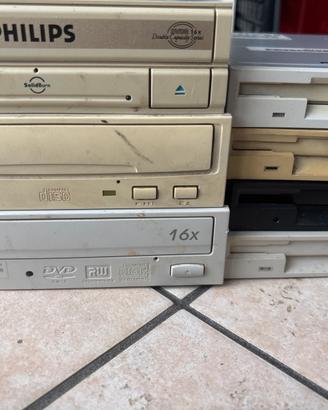 Lotto lettori Floppy e DVD / CD