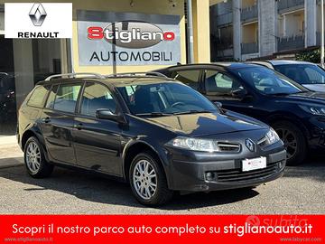 RENAULT Mégane 1.6 SporTour Dynamique