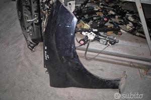 Parafango Anteriore Destro Per Ford Fiesta 2015