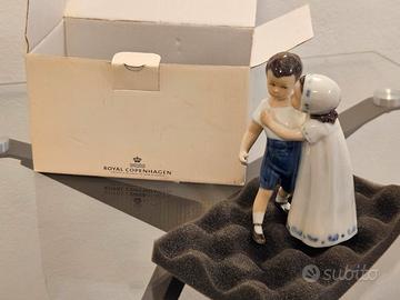 porcellana Royal Copenhagen "bacio tifiutato"