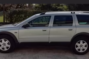 VOLVO XC70 D5 AUTOMATICA KM 360000 CAMBIO CON FURG