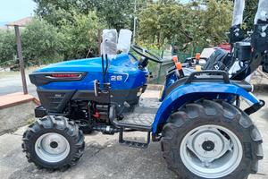 TRATTORE NUOVO FARMTRAC 26