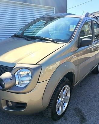 FIAT Panda 1.3 MJT 16V 4x4 Cross