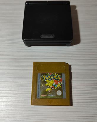 game boy Advance sp con Pokémon oro
